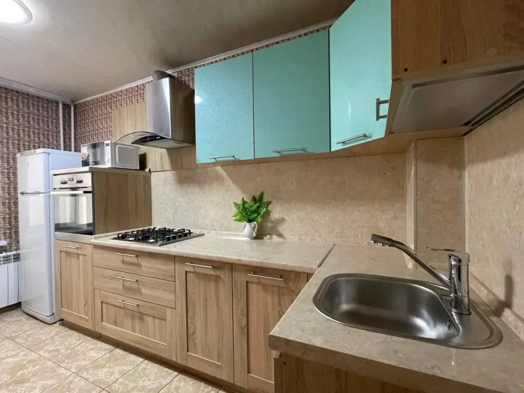 Ижевск: Квартира 3-к. 70 м² 6 Кроватей