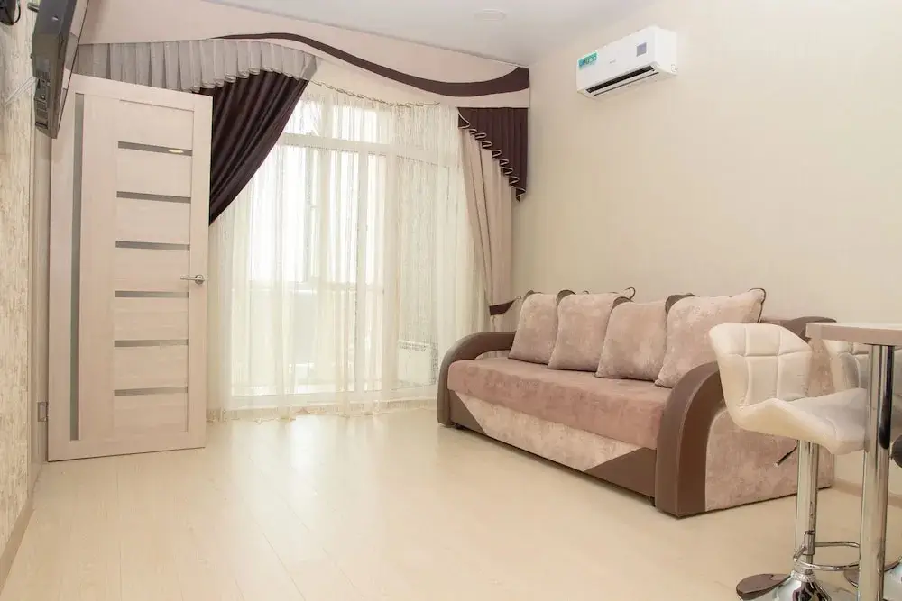 Владивосток: Apartment on Komarova street 58