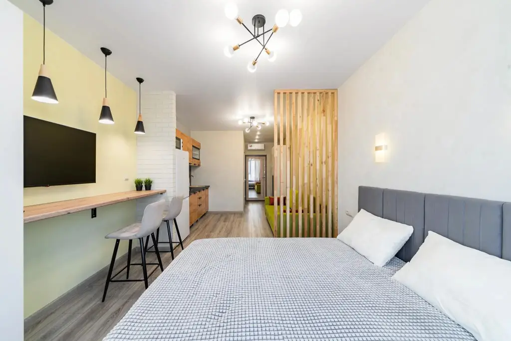 Владивосток: Well Apartments (Вэлл Апартментс) на улице Стрелковая 18к2