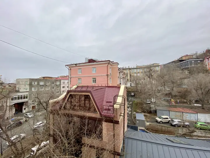 Владивосток: Квартира Студия на Светланской 37