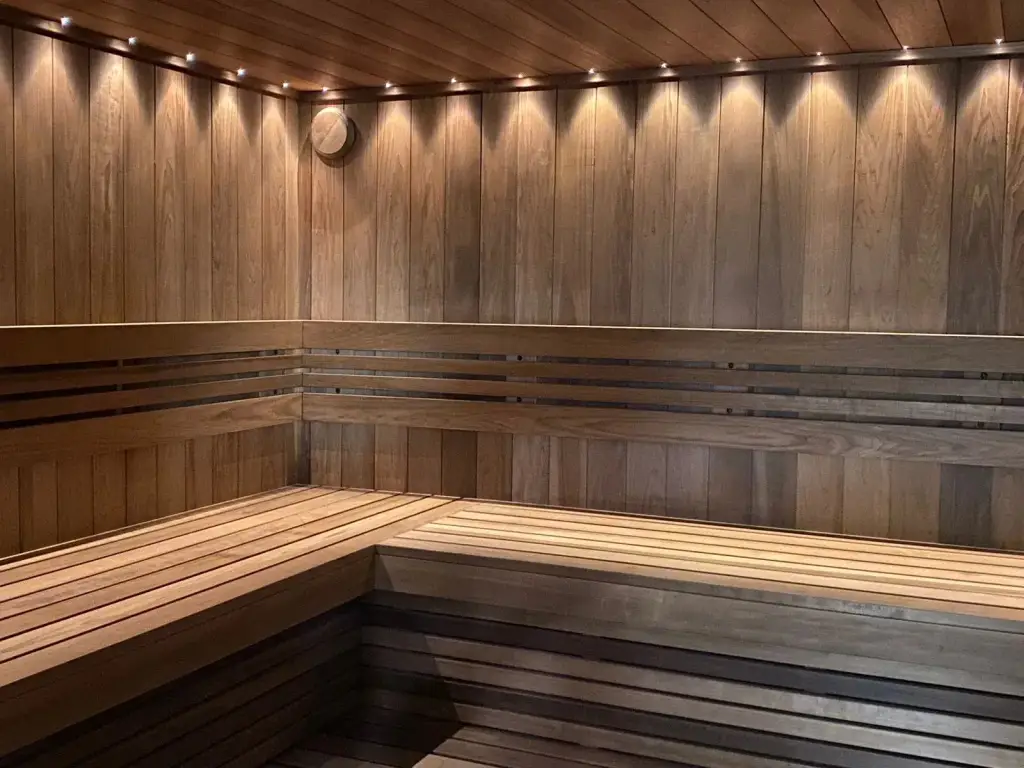 Сестрорецк: Апартаменты Wood Resort в Сестрорецке в комплексе с бассейном