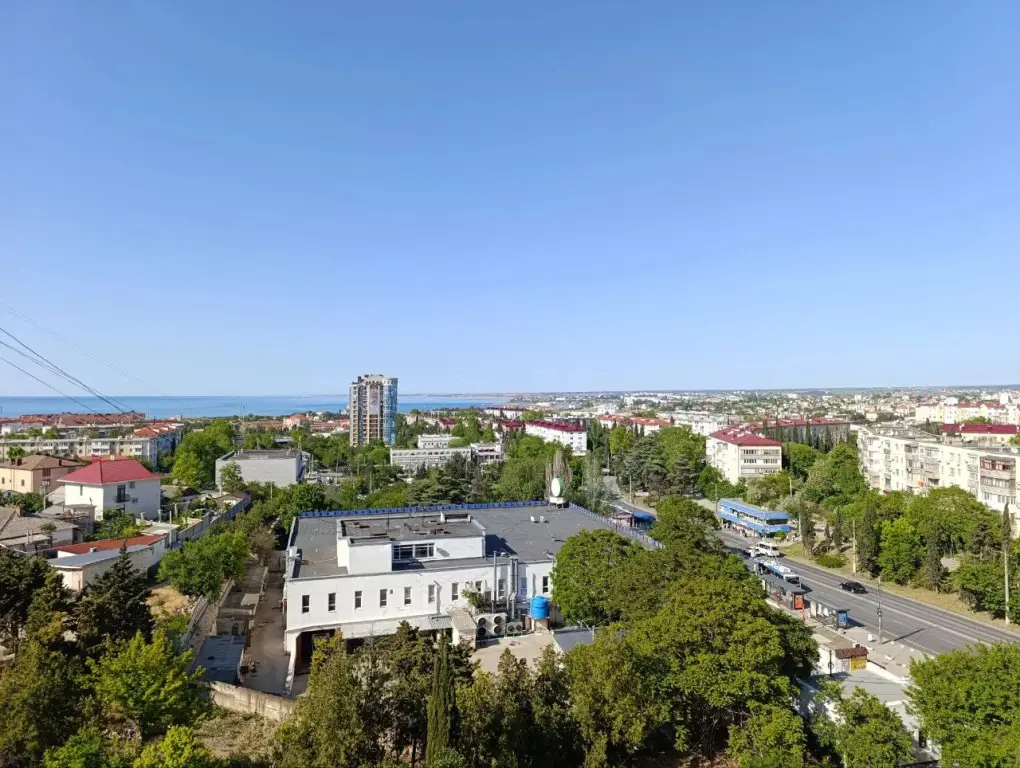 Севастополь: Квартира уютная 3-комнатная с видом на море и Херсонес