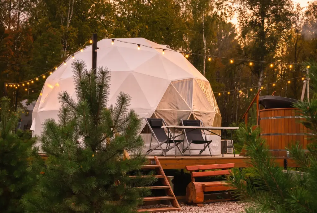 Некрасовское: Глэмпинг Rich Life Village