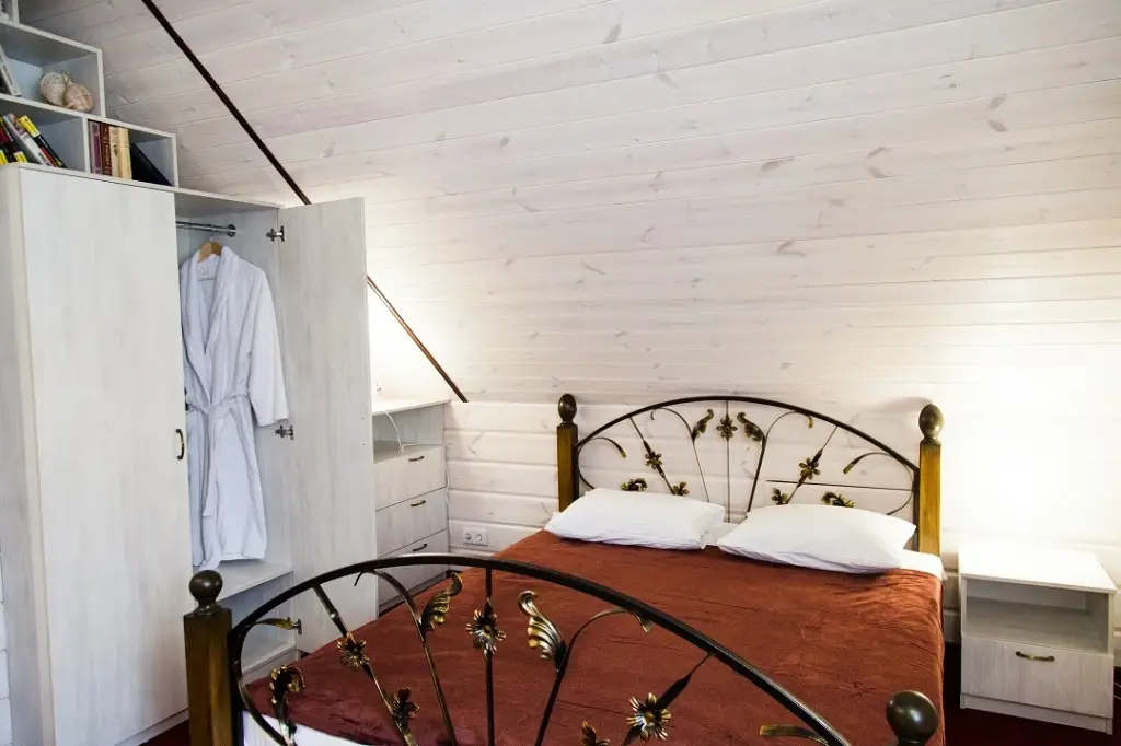 Челябинск: Royal Forest Estate Guest House