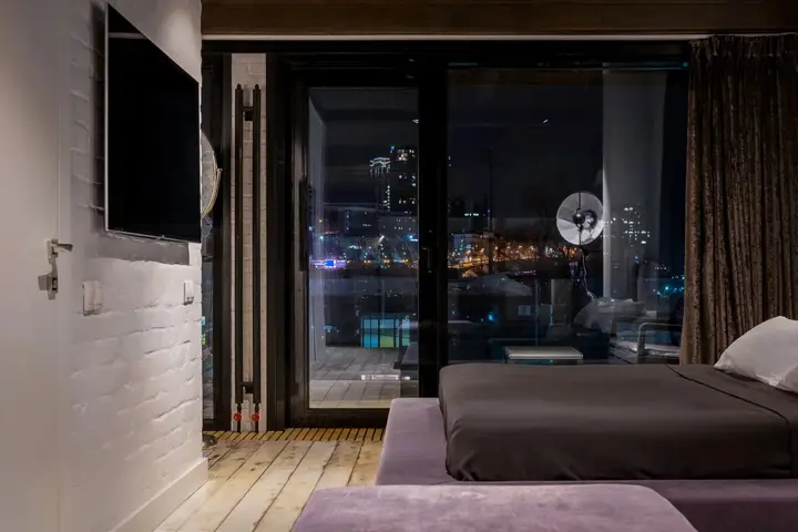 Владивосток: Апартаменты Room for Romantic в Nikolaev Building