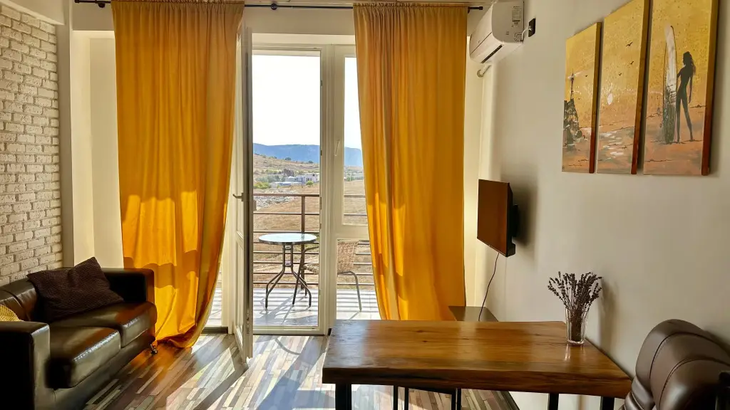 Севастополь: Апартаменты Fiolent Village Loft 77