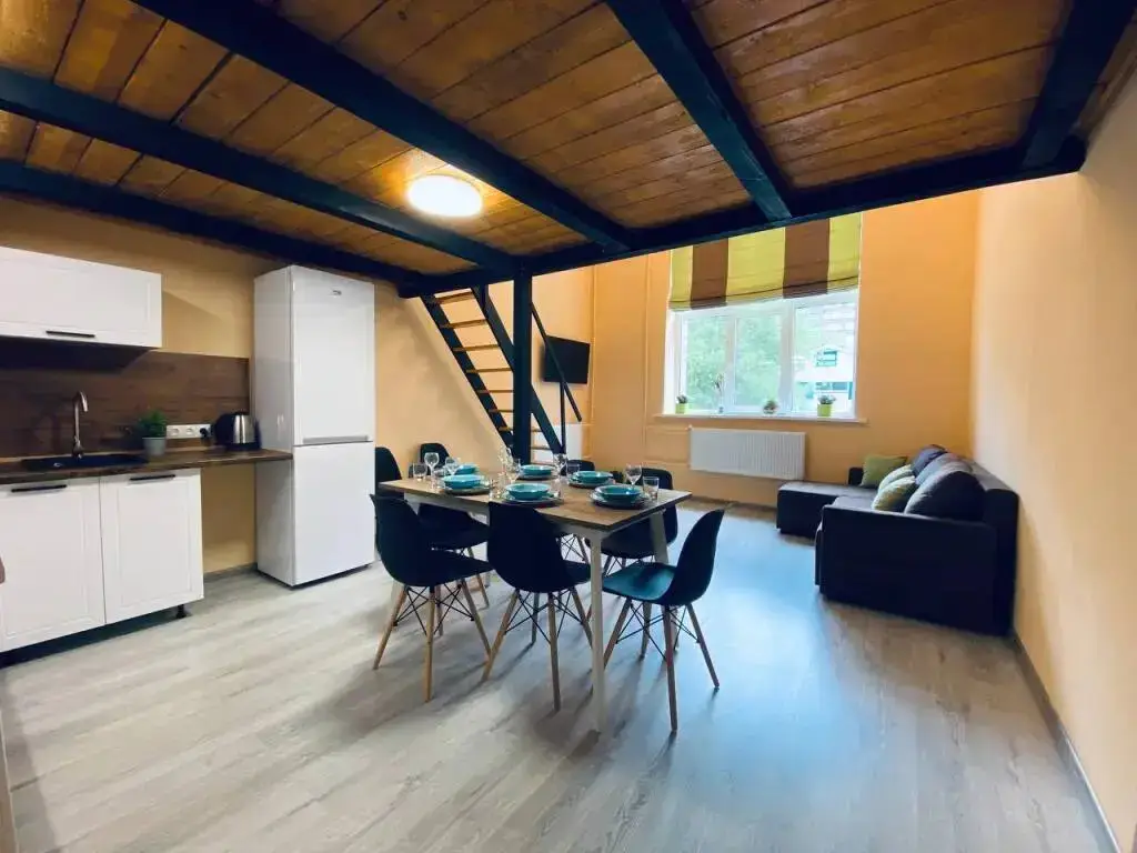 Воронеж: Апартаменты Room-Room Хользунова 39