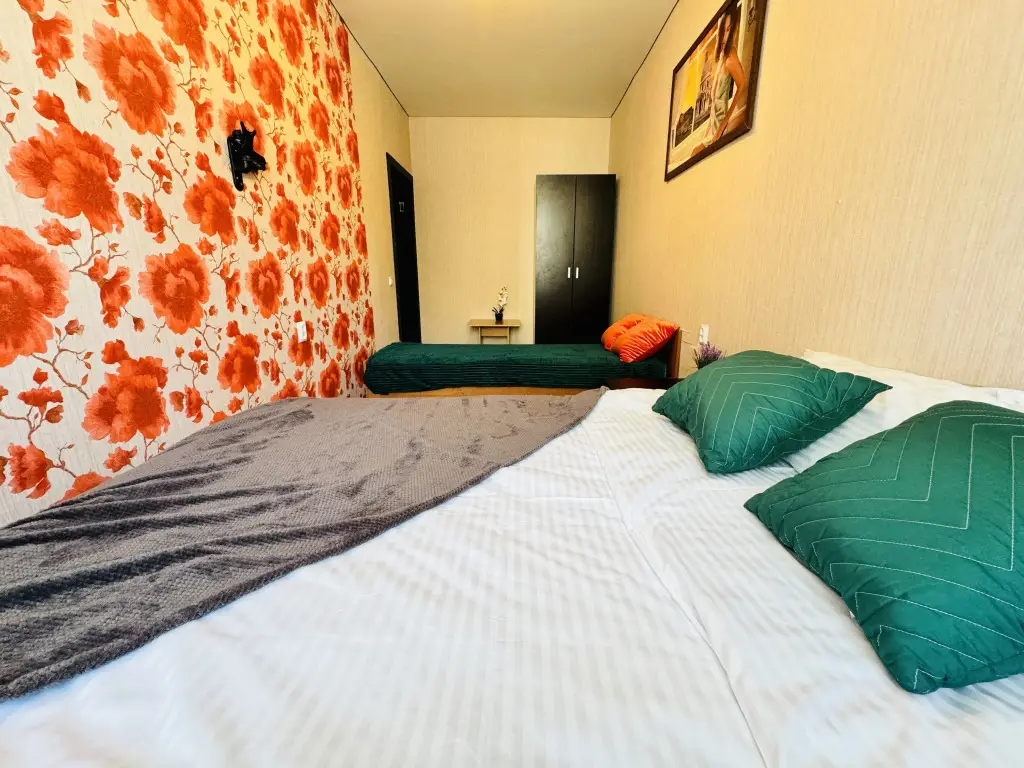 Воронеж: Апартаменты Room-Room Моисеевский 1