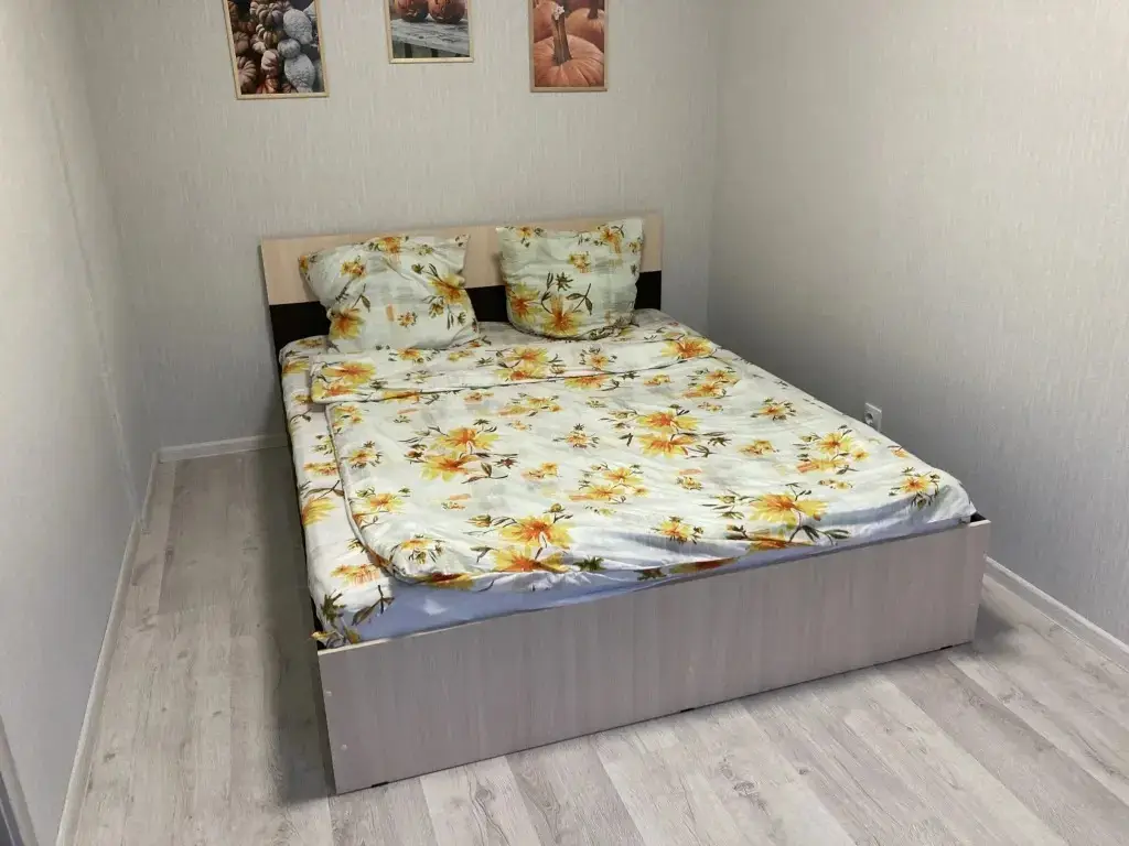 Ижевск: Квартира Двухкомнатная Квартира Рядом с Лесом 1