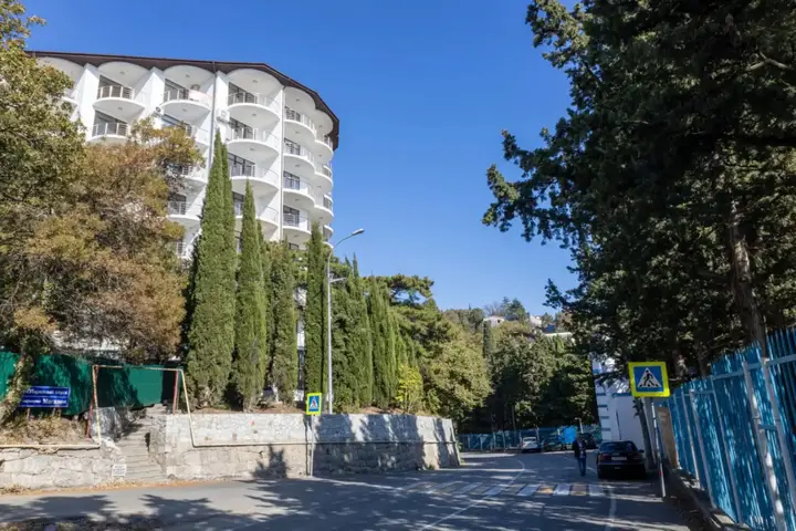 carousel image 5