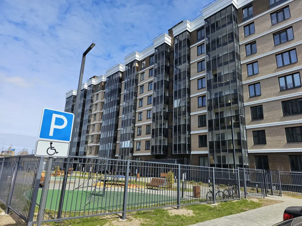 Северодвинск: Апартаменты SeveRent на Беломорский проспекте 3Ак1