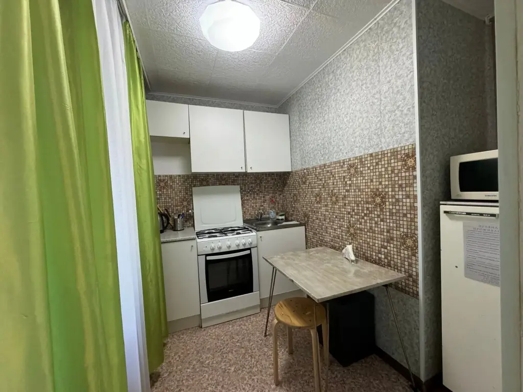 Уфа: Квартира на Черниковской 43