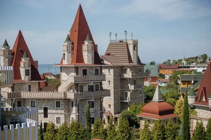 Сочи: Курортный отель Замок у моря