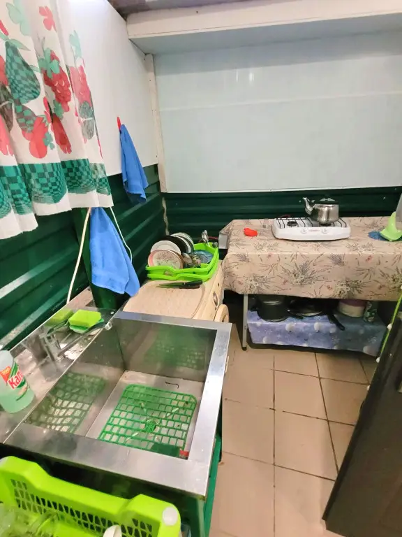 Лазаревское: Частный дом без излишеств