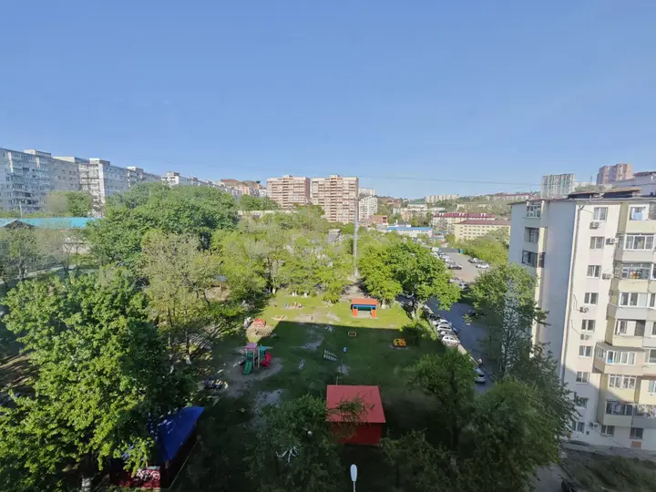 Владивосток: Квартира 2-х комнатная рядом с центром города