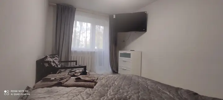 Ижевск: Квартира Трехкомнатная уютная в Ижевске