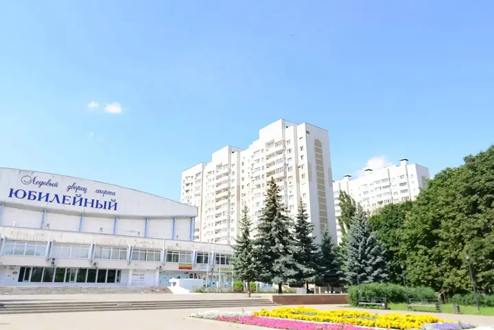 Воронеж: Квартира рядом с Ледовым Дворцом Юбилейный