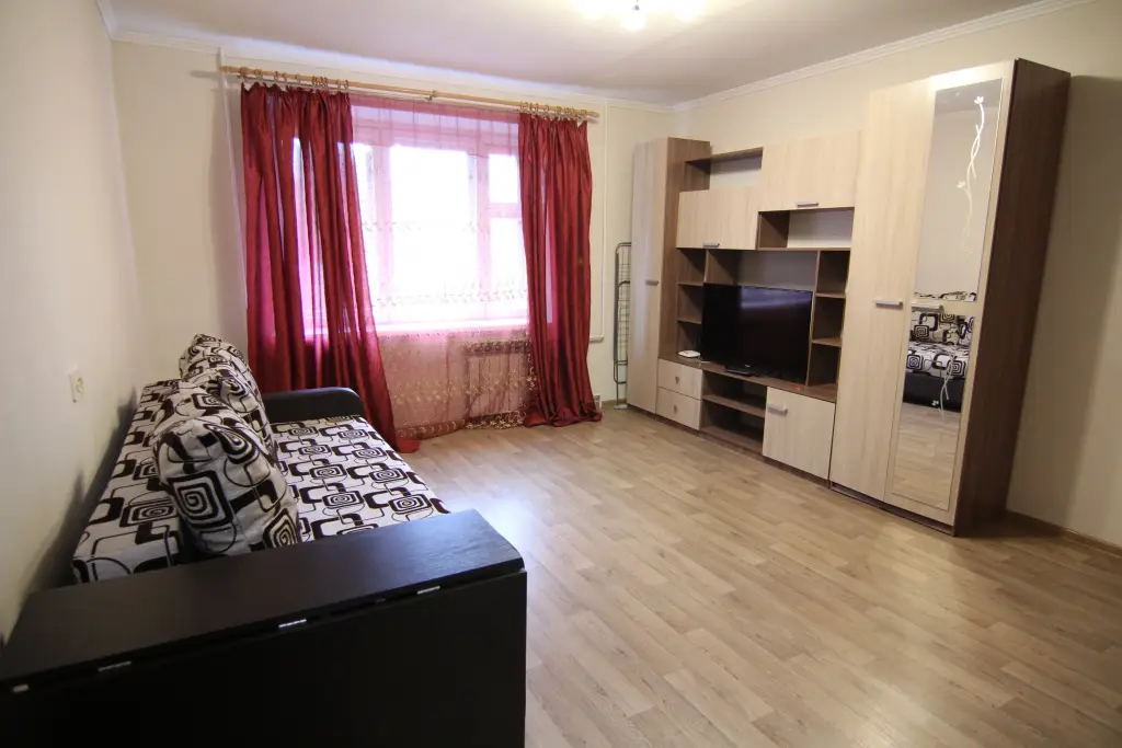 Сосновый Бор: Квартира на Парковой Улице 36