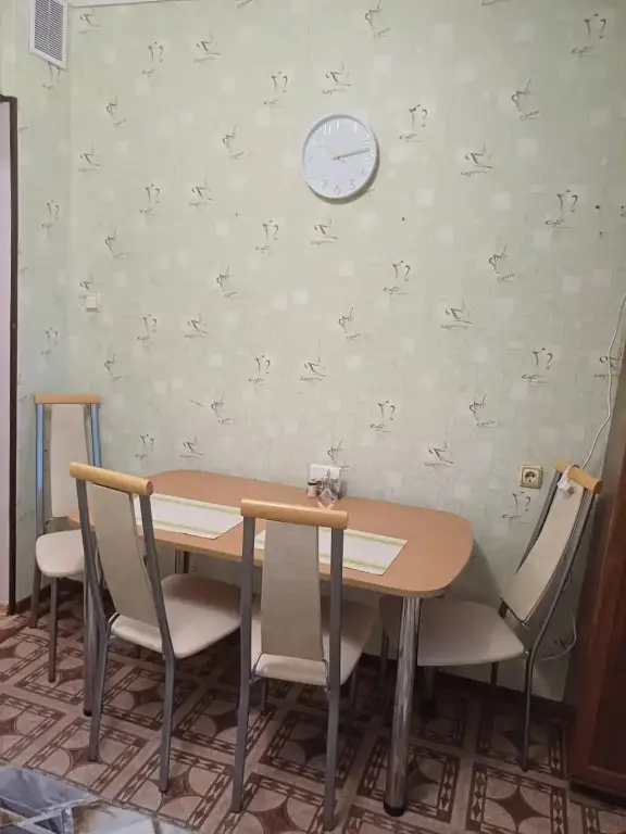 Таганрог: Квартира 1к рядом с МРЭО ГИБДД