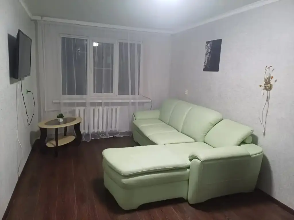 Таганрог: Квартира 1к рядом с Вокзалом роща Дубки