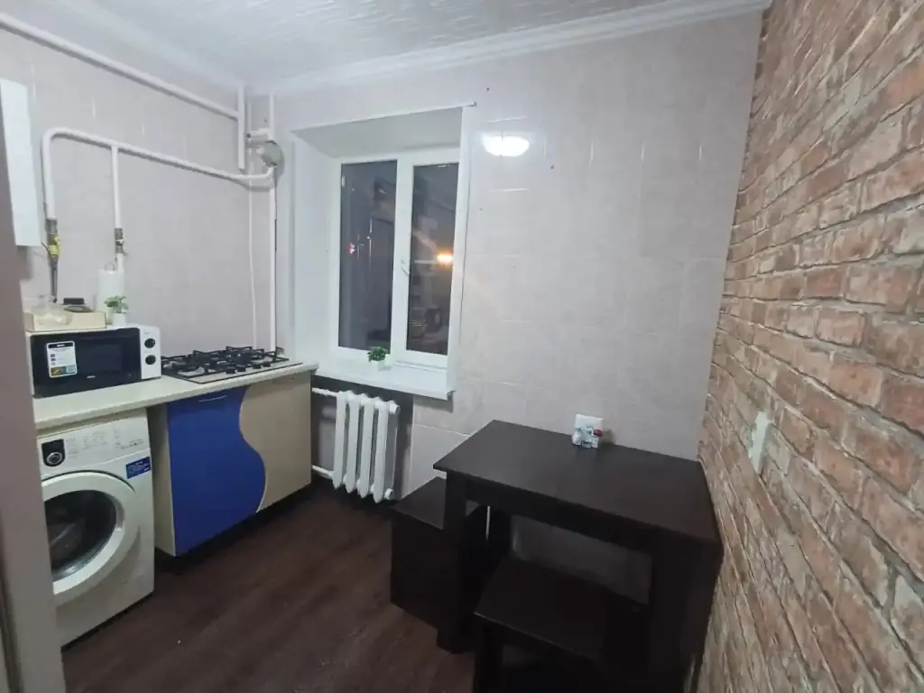 Таганрог: Квартира 1к рядом с Вокзалом роща Дубки