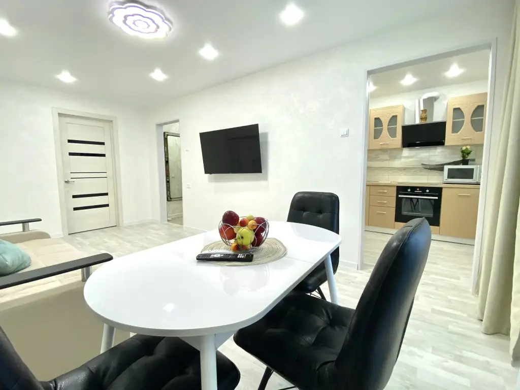 Петропавловск-Камчатский: Квартира Автомобилистов 33 с видом на вулканы