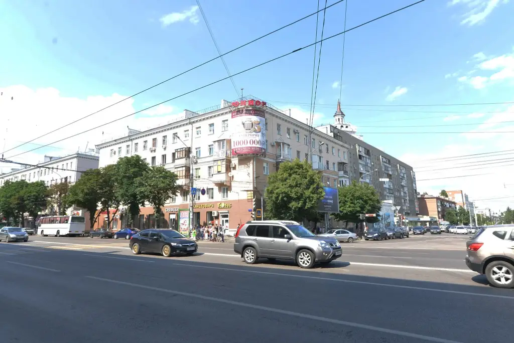 Воронеж: Квартира Просторная в Центре Воронежа