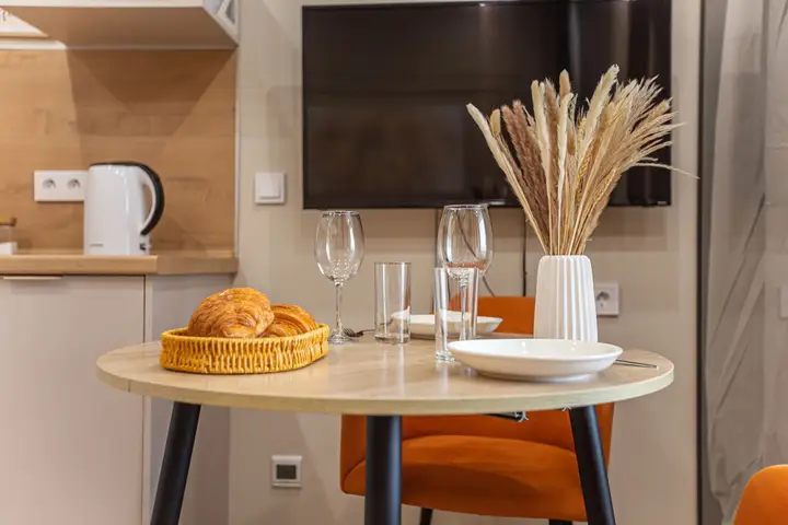 Владивосток: Апартаменты TopHouse на Стрелковой 18к2