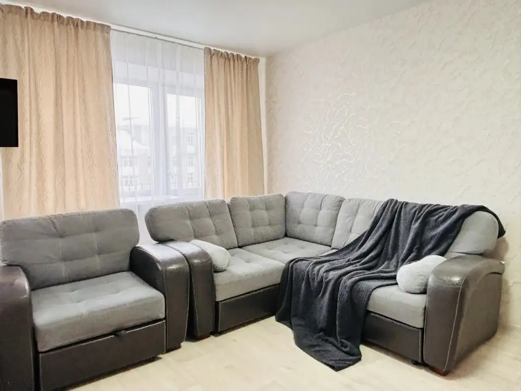 Омск: Квартира Rooms 55