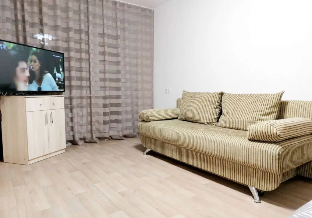 Омск: Квартира Rooms 55