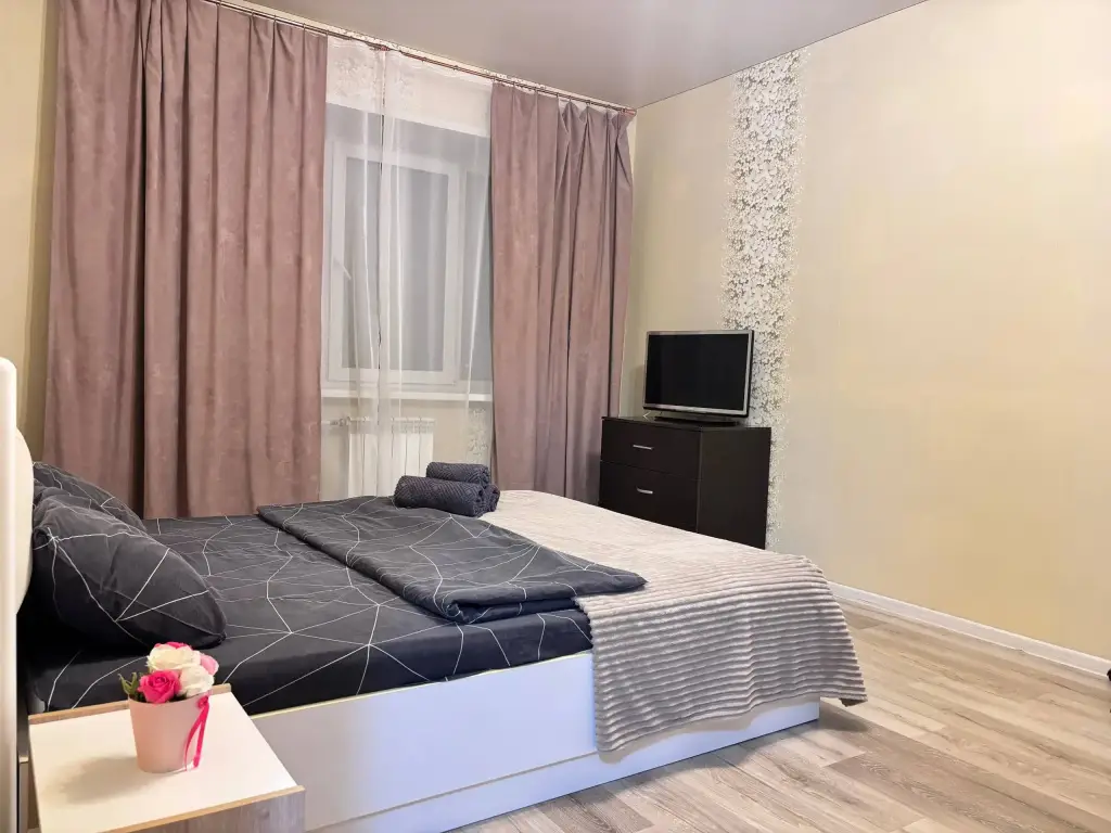 Омск: Квартира Rooms 55