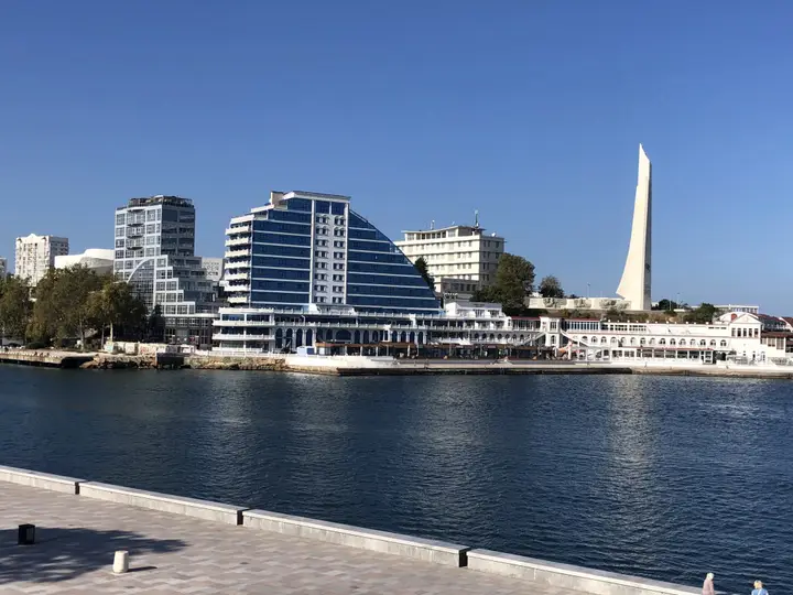Севастополь: Апартаменты в центре с видом на Севастопольскую бухту