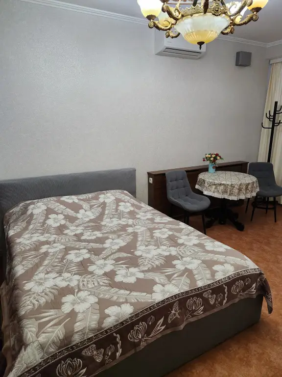 Партенит: Квартира 1