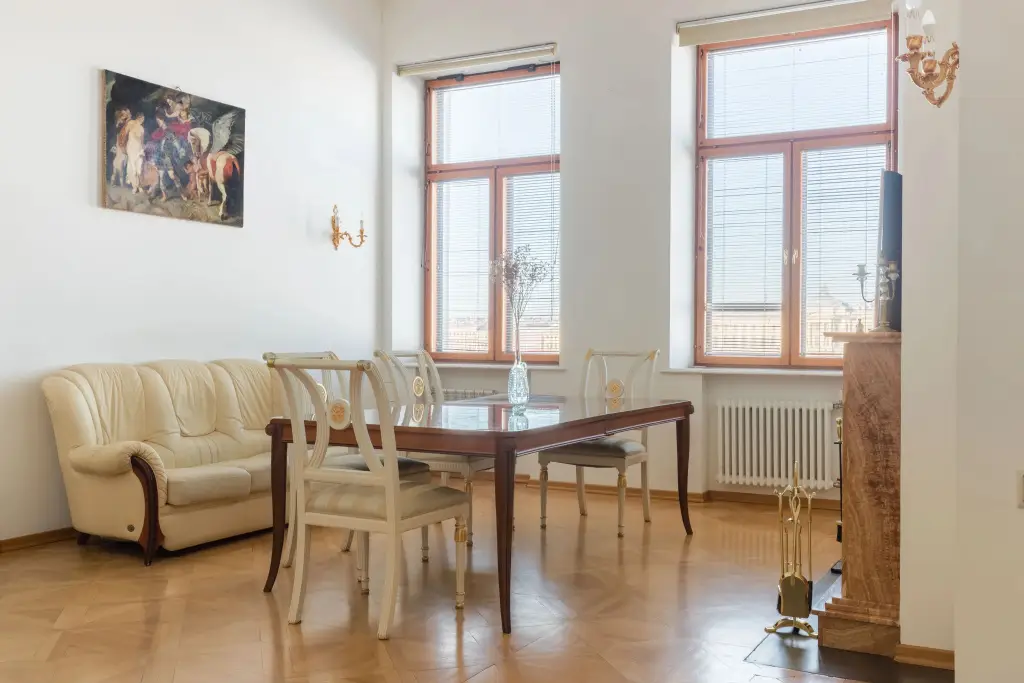 Sukhaparina: Апартаменты a.m. Rooms Neva River View (Angliyskaya Naberezhnaya)