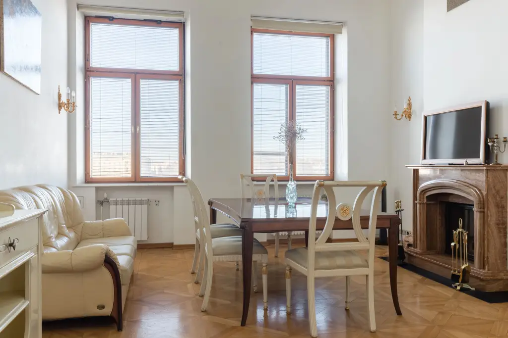 Sukhaparina: Апартаменты a.m. Rooms Neva River View (Angliyskaya Naberezhnaya)