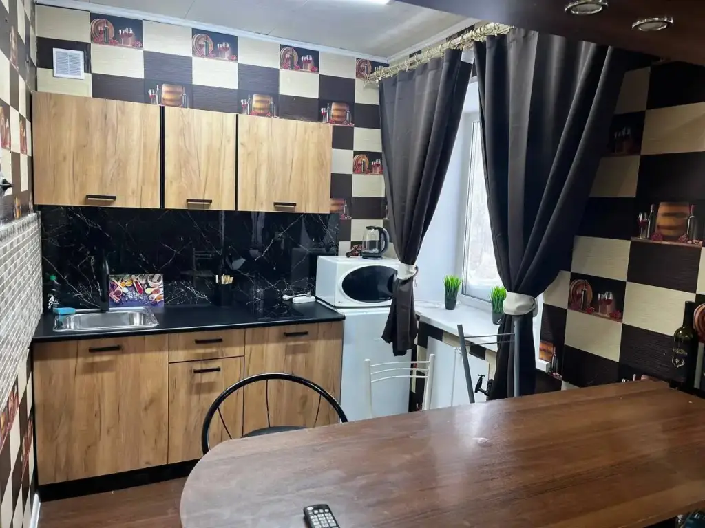 Воркута: Квартира на Пищевиков 5