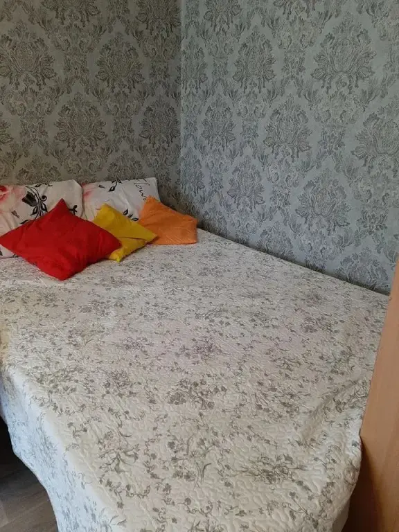 Каменск-Уральский: Квартира на проспекте Победы 26