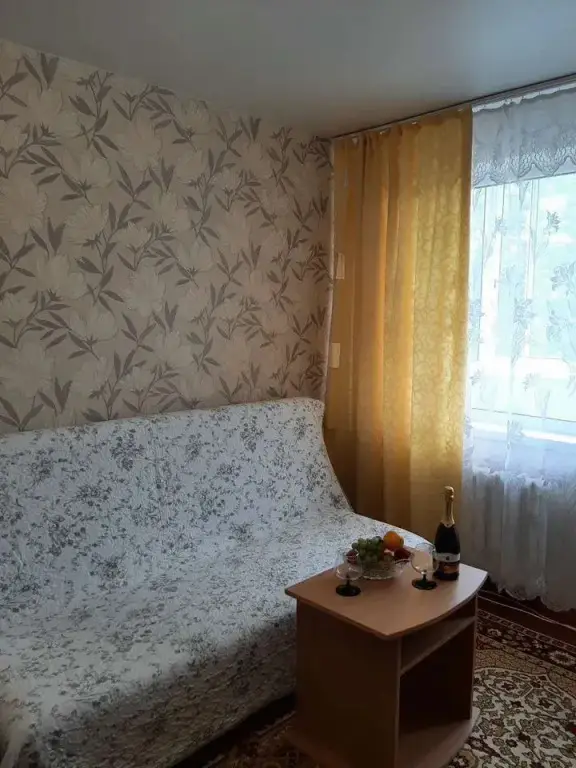 Каменск-Уральский: Квартира на Мичурина 40