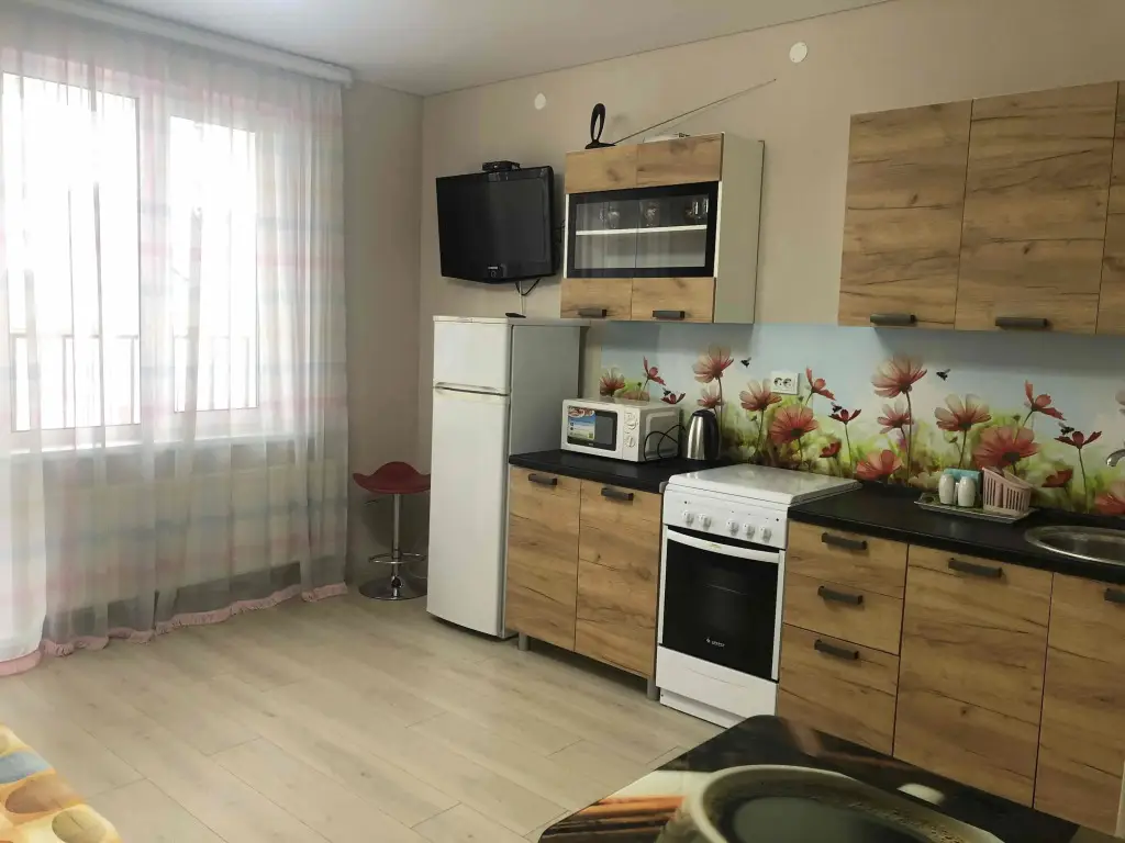 Тобольск: Квартира в 7 Микрорайоне 39б