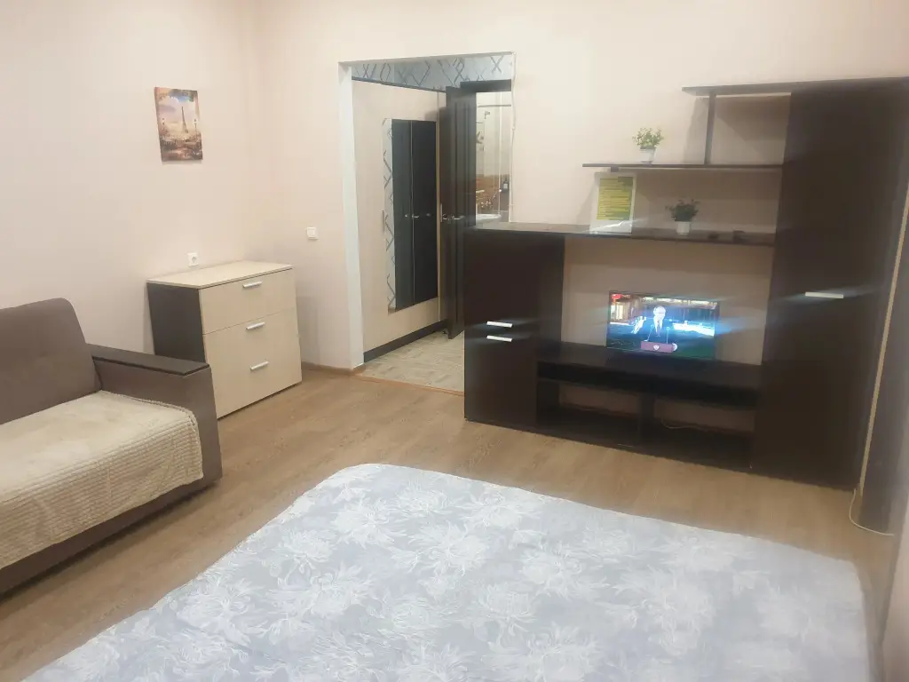 Иркутск: Квартира рядом с Аэропортом бюджетная цена