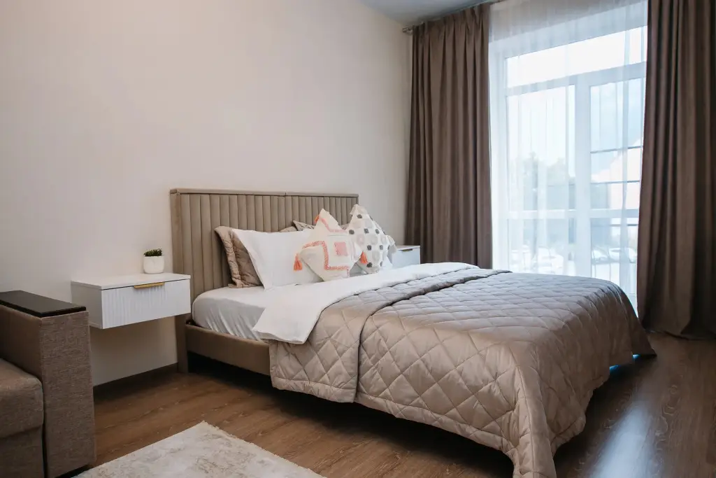 Самара: Квартира MyHomeYourHome 3-я Просека 943 лит.з