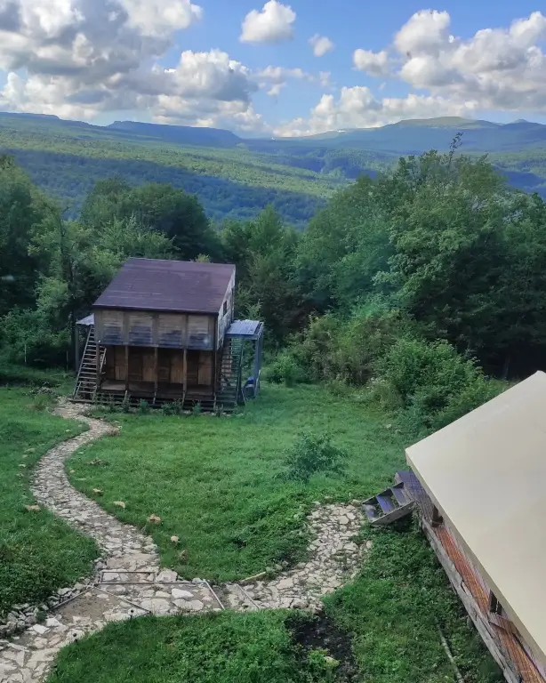 Мезмай: Глэмпинг Лагонаки