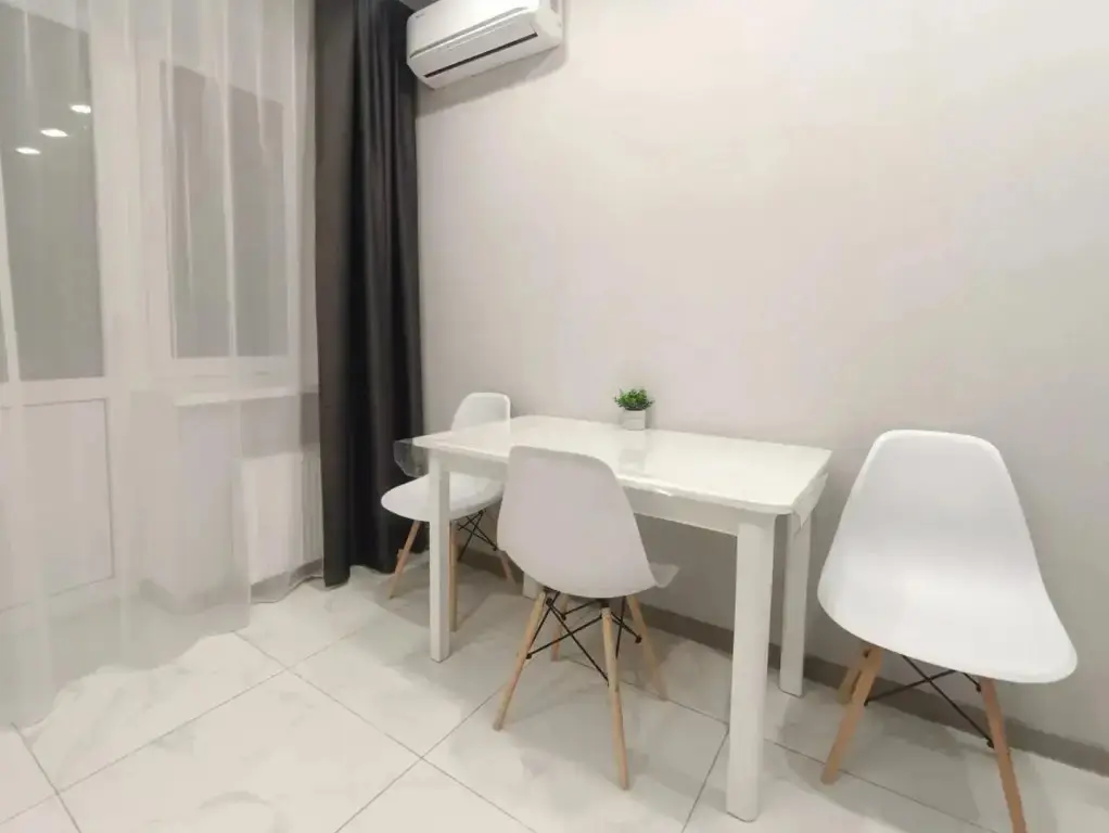 Широкая Балка: Квартира на Красина, 53к1