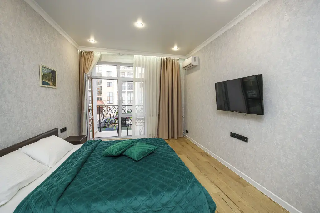 Геленджик: Апартаменты Emerald Comfort 2 в ЖК Изумрудный город