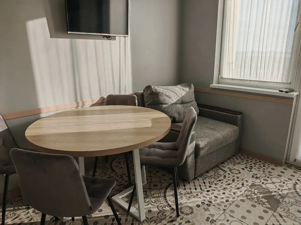 Геленджик: Апартаменты Gorizont 78