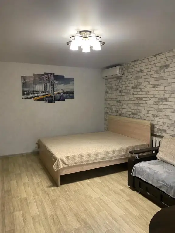 Каменск-Шахтинский: Квартира на улице Героев Пионеров 71А