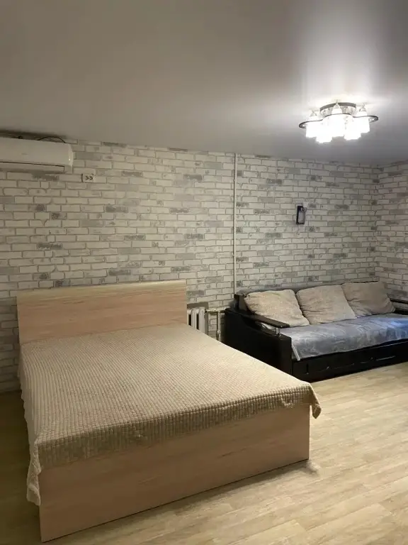 Каменск-Шахтинский: Квартира на улице Героев Пионеров 71А