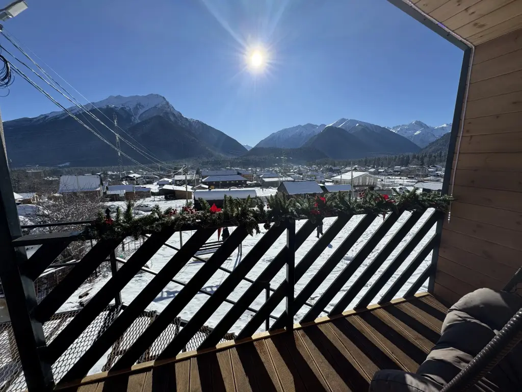 Архыз: Шале Arkhyz Family Lodge 3 комнатный