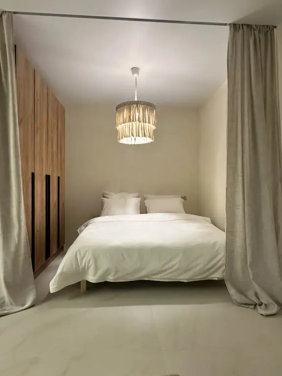 Самара: Квартира-студия 42 м² 3 Кровати
