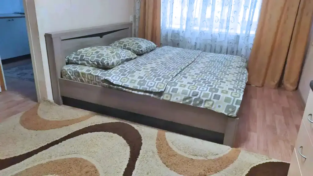 Нижнекамск: Апартаменты на Тукая 8